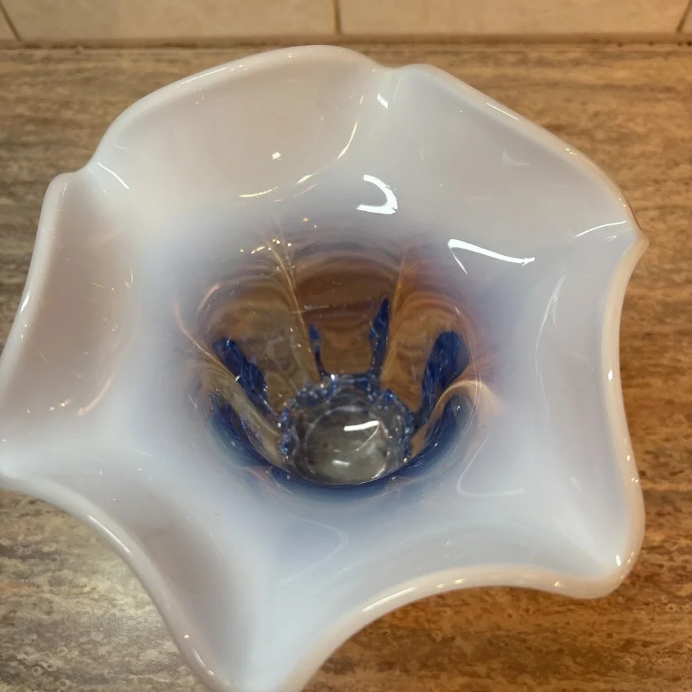 VTG Duncan Miller Canterbury Blue Opalescent Vase Dish 5